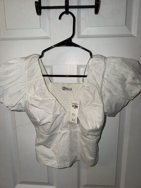 Abercrombie & Fitch White Puff-Sleeve V-Neck Blouse